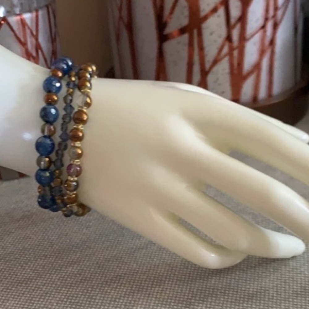Blue Agate and Glass Beaded Stretch Bracelet Set